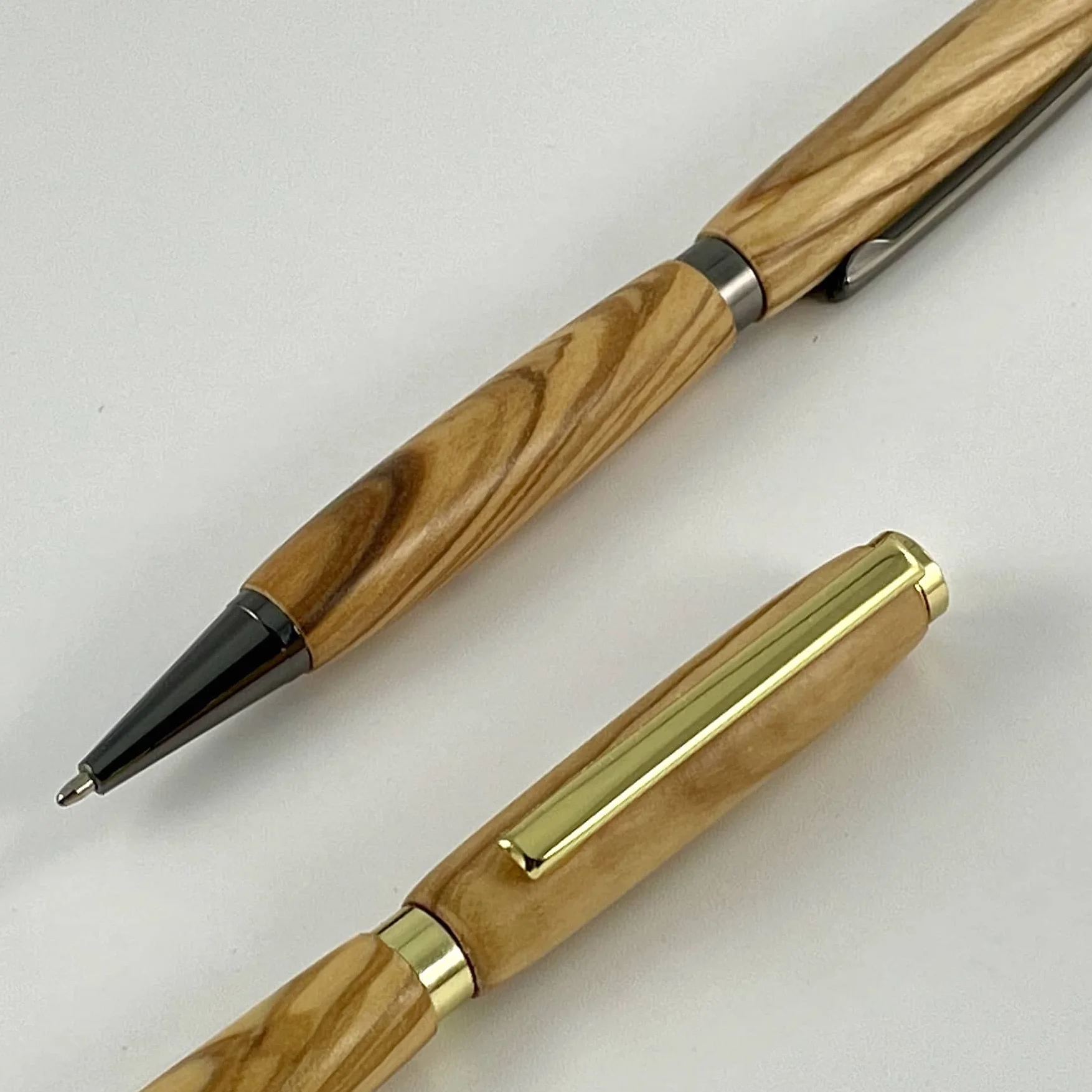 Set di scrittura : Penna Sfera Legno di Ulivo Italiano Personalizzato + Taccuino A5. Confezione regalo | Natale, Affari, Dottore, Anniversario