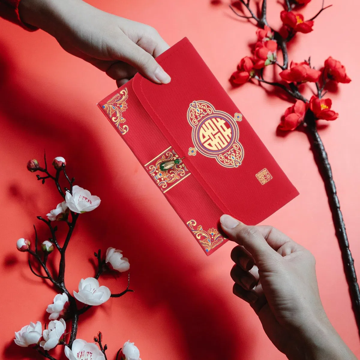 Lurrose Busta Rossa Tradizionale Per Matrimonio Broccato Busta Per Soldi Di Fidanzamento Elegante Per Cerimonie Nuziali Portafortuna e Regali Design Resistente e Stabile Confezione