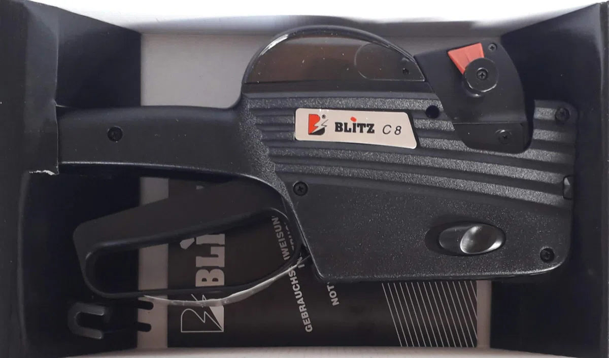 Prezzatrice Blitz C8 Colore Nero - 8 Caratteri per Una Linea di Stampa