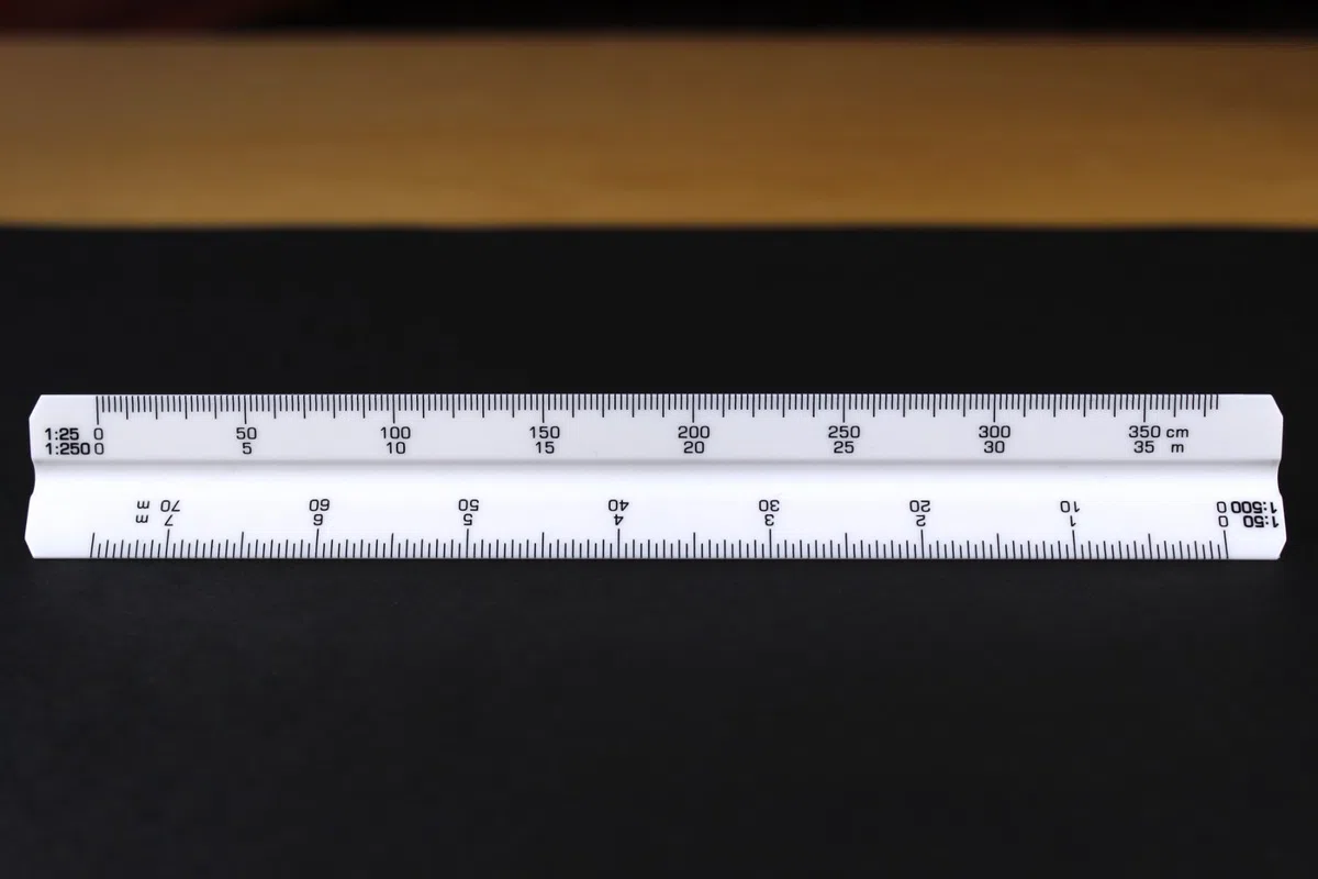 15 cm Scalimetro in Plastica Righello Triangolare Professionale 1:10 1:20 1:25 1:30 1:40 1:50 1:100 1:200 1:250 1:300 1:400 1:500 Disegno Tecnico Architettura Ingegneria