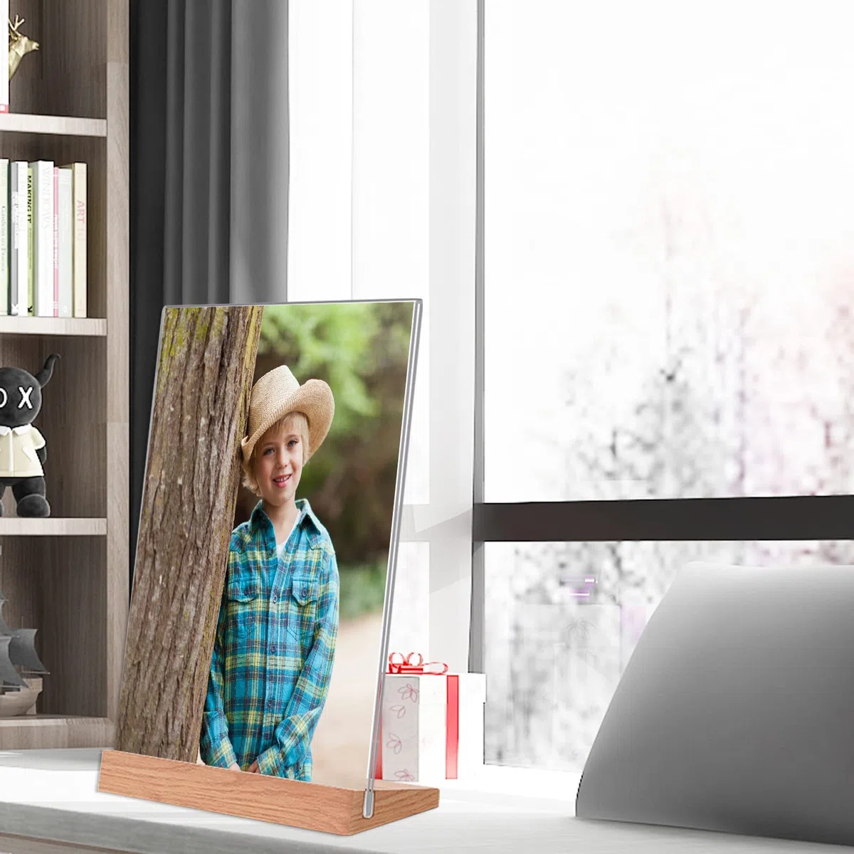 3 pezzi Espositori A4 con base in legno, in acrilico per poster, volantini, menù, supporto a L per espositori pubblicitari, ristorante, bancone (A4 Vertikal-Klar)