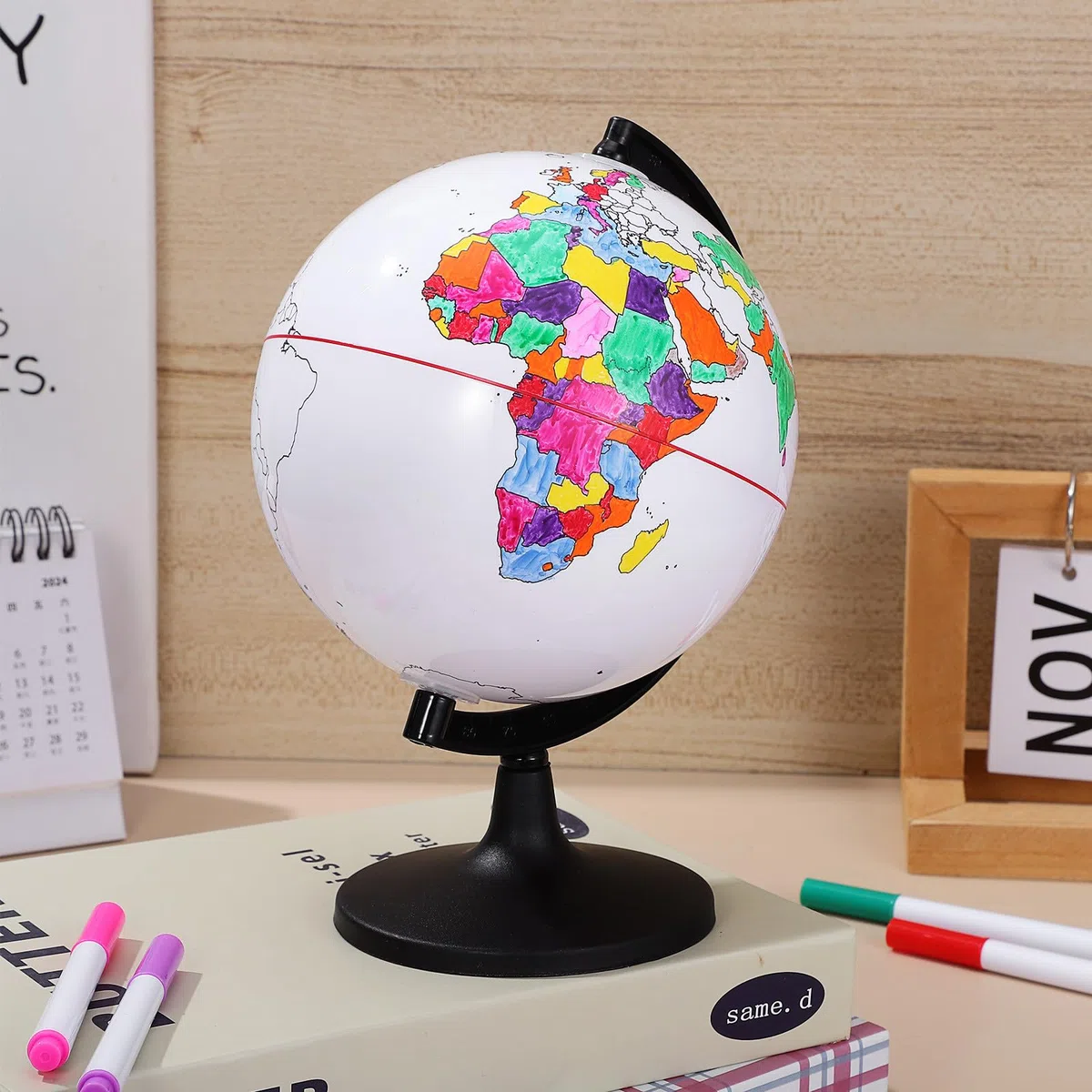 Alipis Mappamondo Bianco da Colorare Fai da Te in Pvc, Globo Incompiuto Cancellabile per Decorazione Artistica da Scrivania o Auto