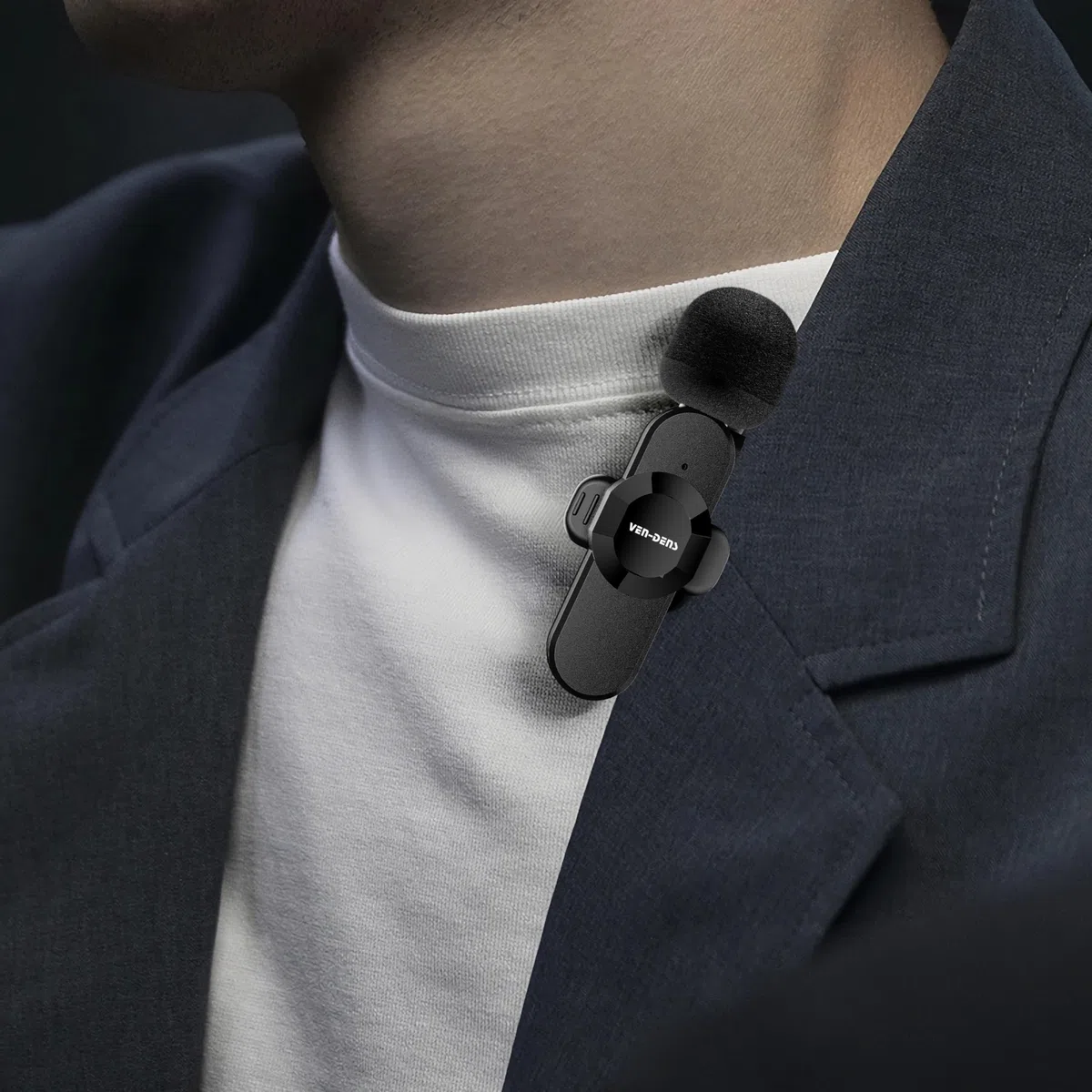 Microfono Lavalier wireless compatibile con iPhone/iPad e dispositivi di tipo C. 4 varianti disponibili con 2 varianti con variante Lightning e variante Tipo C (Plug and Play) (IOS - 2 Mic)