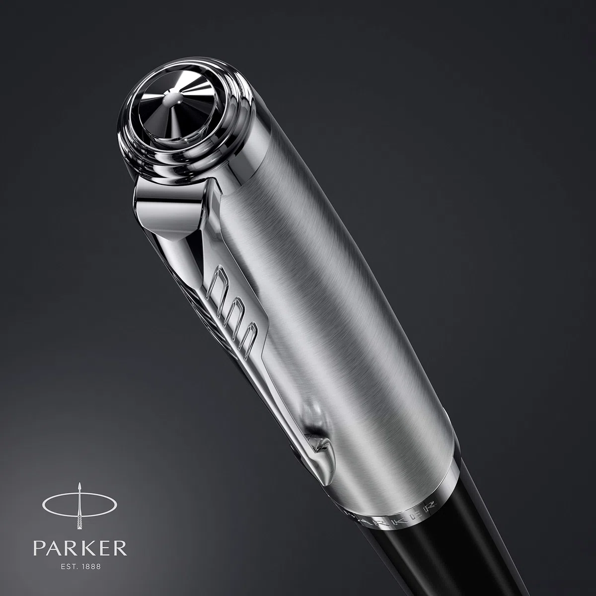 Parker 51 penna a sfera | Corpo nero con finiture cromate | Punta media con cartuccia di inchiostro nero | Confezione regalo
