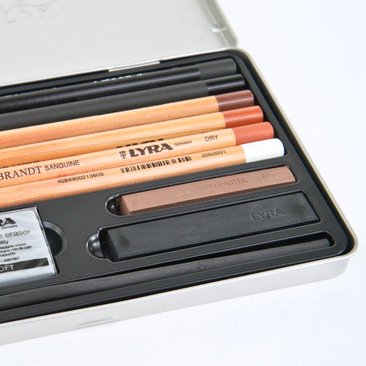 LYRA Rembrandt - Confezione in Metallo Matite Carboncino Sanguigna e Accessori, 1 Unità (Confezione da 1)