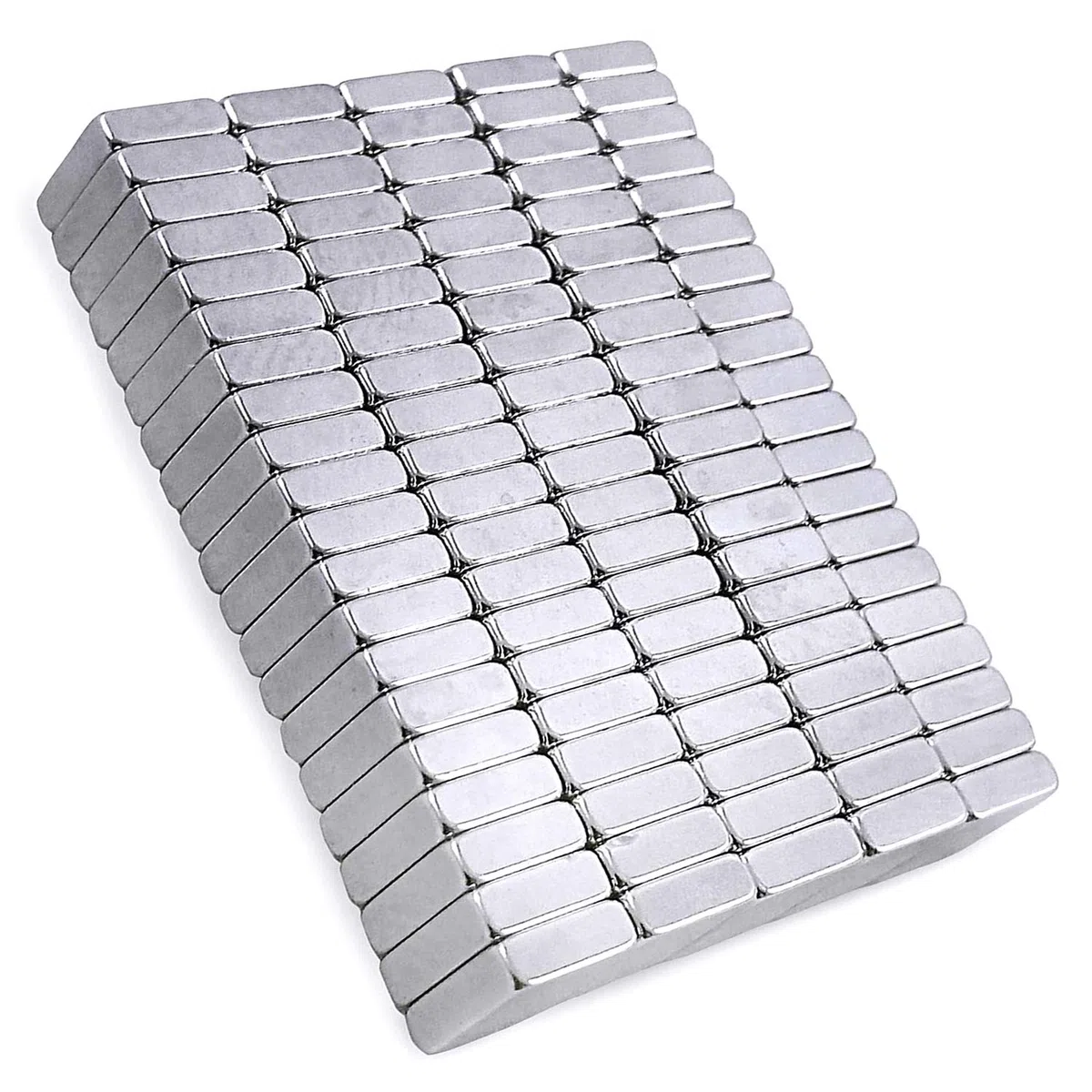 Magneti Piccoli in Neodimio 5 X 5 X 2 mm Set da 100 Pezzi | Calamita Potente | Perfetti per Lavagne, Frigorifero, Ufficio, Hobby e Progetti DIY