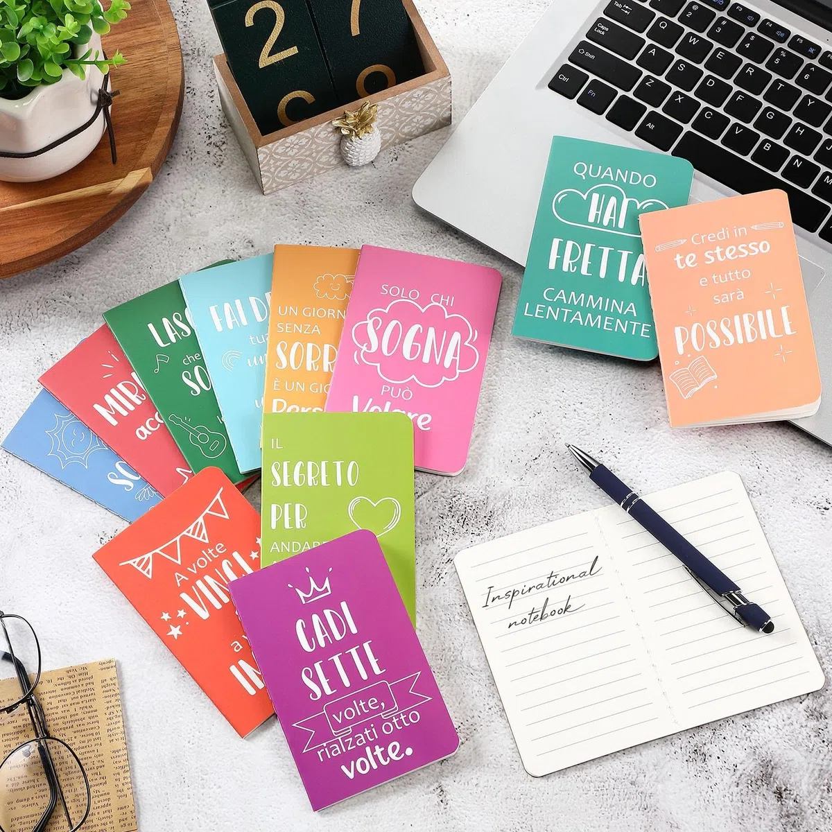 Sinmoe 24 Mini Quaderni Taccuini Tascabili con Frasi Motivazionali Italiano Piccoli Quaderni di Ispirazione Regalo di Laurea per Studenti Alunni Scuola Regali di Ringraziamento Colleghi(Elegante)
