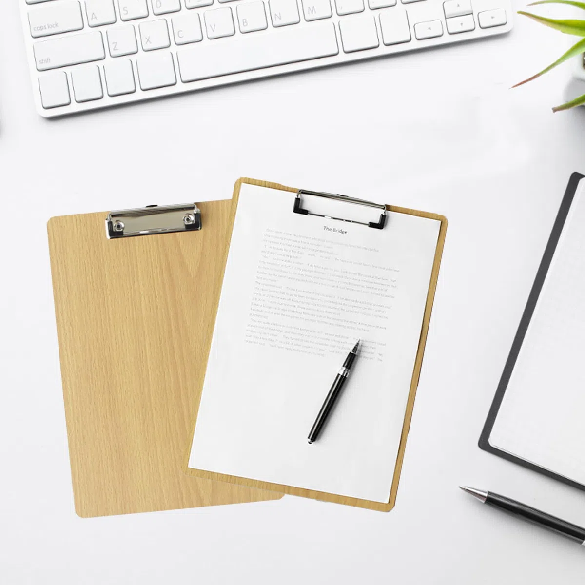 2 Pezzi A4 Portablocco di Legno, Clipboard Portablocchi Lavagna, con Robuste Maniglie A Molla E Fori di Sospensione per Uffici e Scuole (A4)