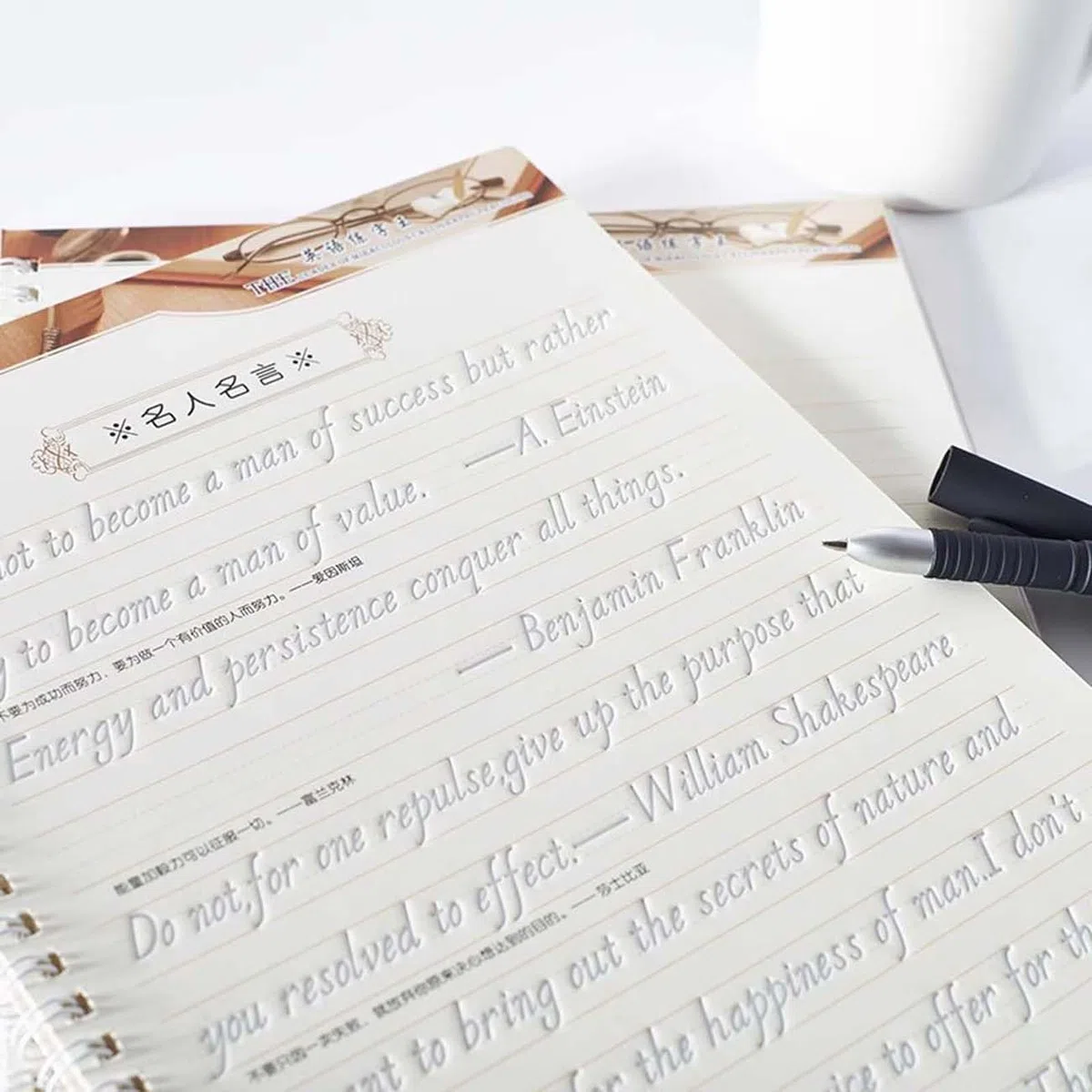 Italic 3D Groove Practice English Calligrafia Copybook Handwriting Practice Book per adulti e bambini