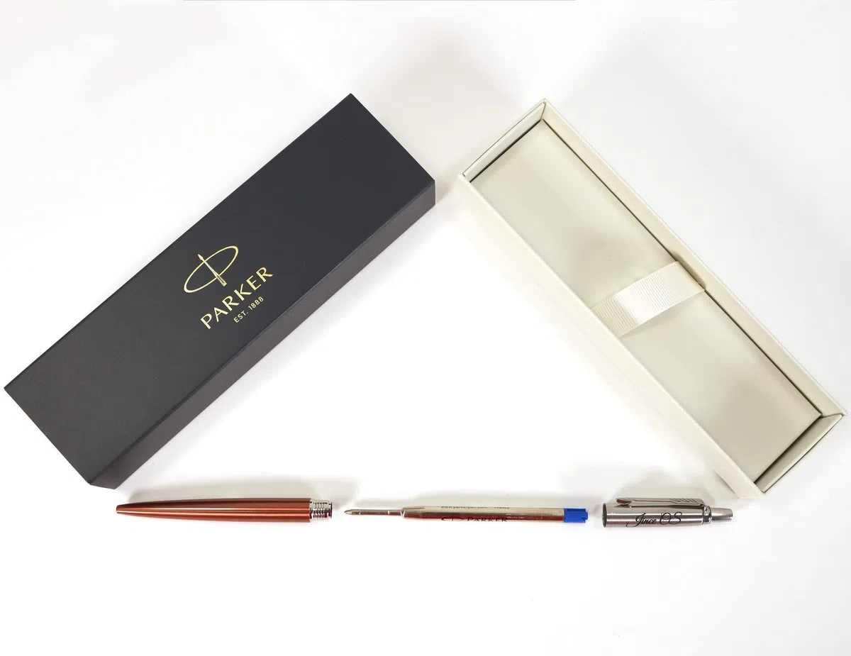 Penna Parker Jotter Bond Street personalizzata + confezione regalo | Crea un regalo davvero unico | Incisione laser (Nero)