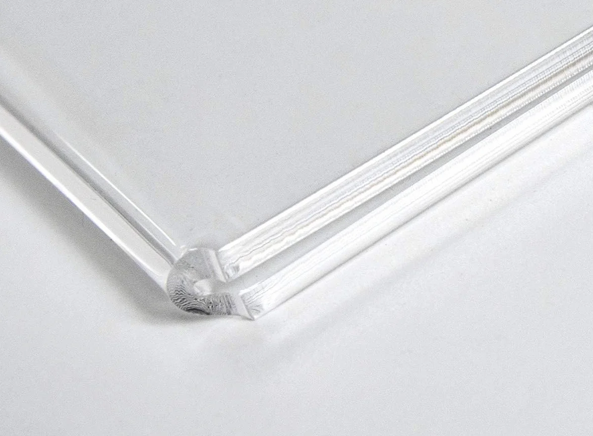 n.4 Espositore in plexiglass da parete a tasca apribile, porta avvisi e depliant formato A6 orizzontale 15x10,5 cm, con di distanziali in alluminio spazzolato, per annunci, locandine, orari negozi