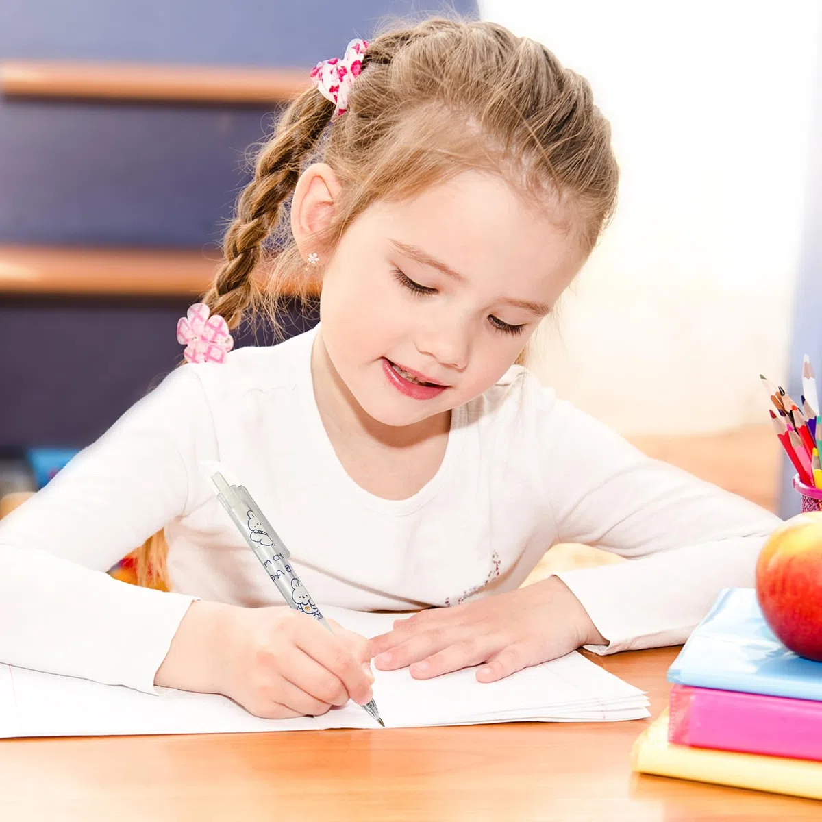 Set di 6 articoli di cancelleria viola per donne - Mini forniture kawaii per ufficio e scuola con penna a sfera, penna gel, evidenziatore, matita eterna, correttore a nastro, gomma