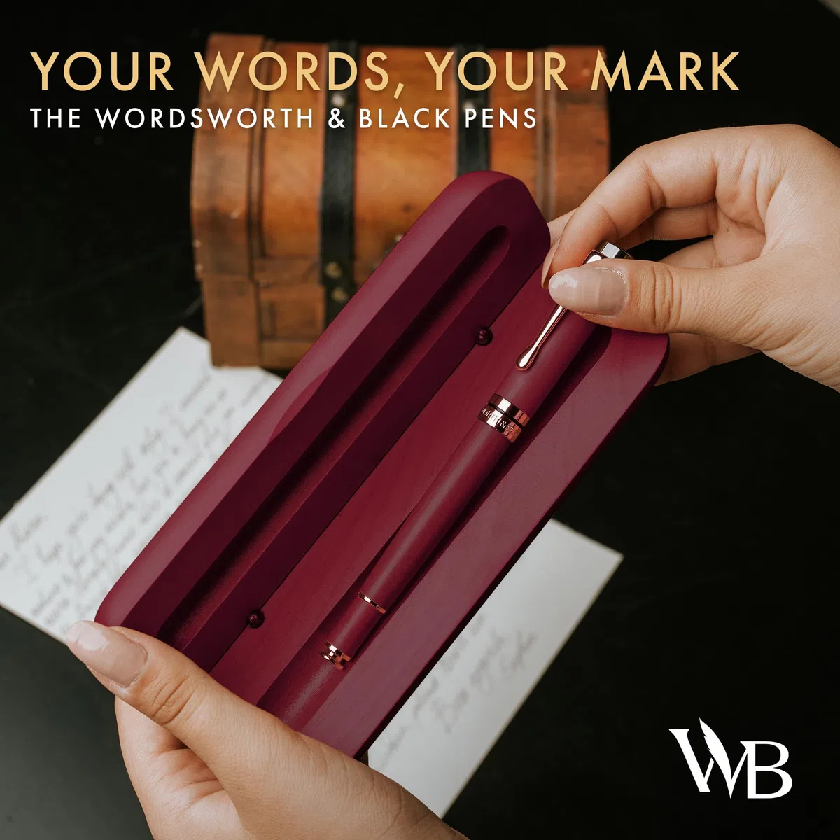 Wordsworth and Black Rollerball Pen - Penna di lusso mozzafiato in bambù legno viola, finitura oro, ricaricabile, miglior set regalo per uomini & donne, ricarica d'inchiostro