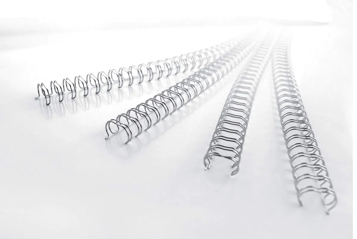 GBC Spirali Metalliche WireBind, 5 mm, 35 Fogli di Capacità, A4, Bianco, Confezione da 100, 47901E