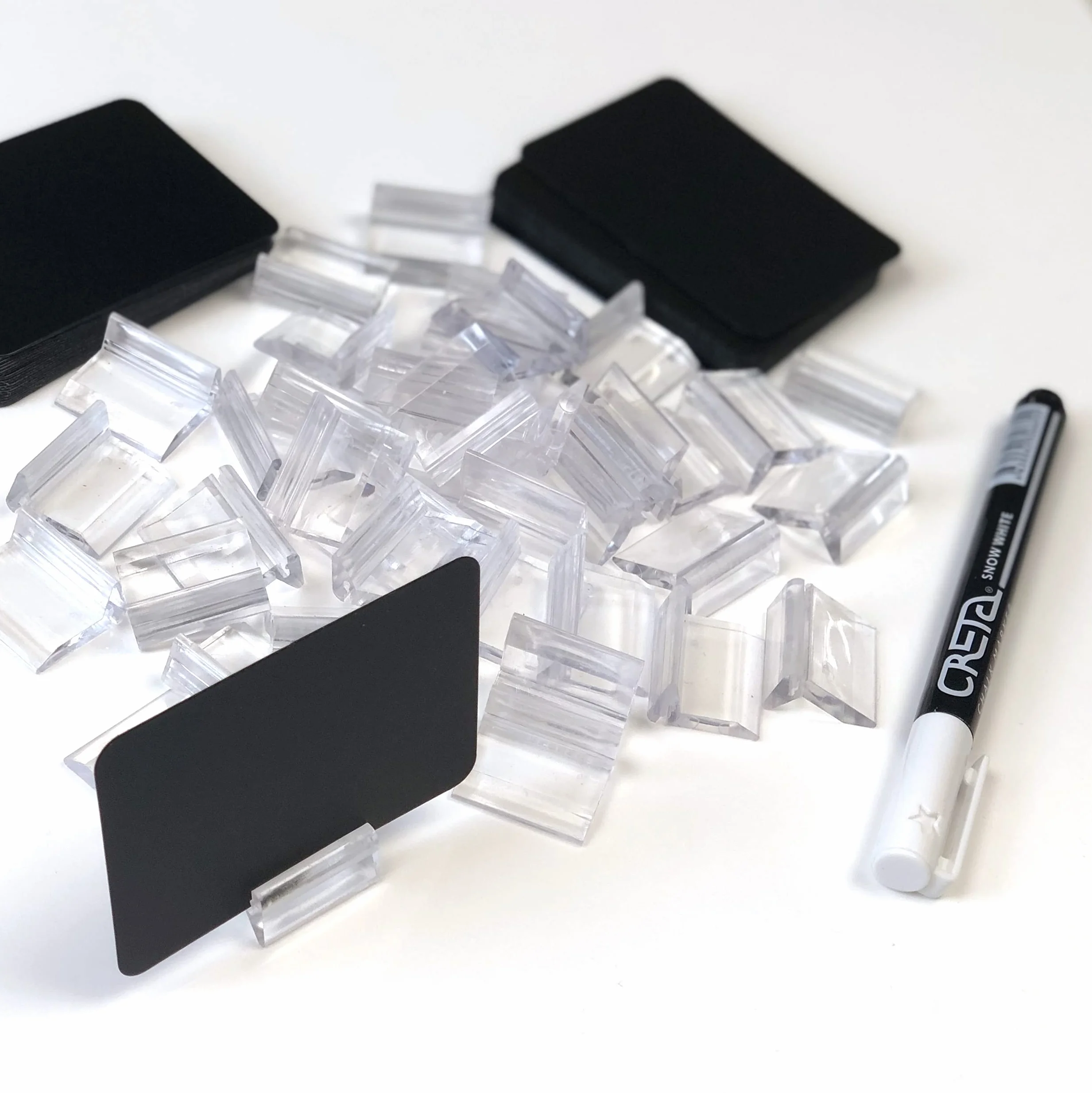 Confezione da 40 lavagne sintetiche riutilizzabili + 40 eleganti basi da 25 mm + pennarello a gesso liquido, Lavagna sintetica portaprezzi, Lavagne portaprezzi, Mini lavagne portaprezzi