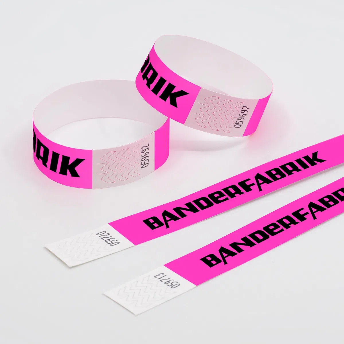 Braccialetti Tyve Discoteca Senza Stampa 19 x 255 mm -1000 Pezzi Bracciali Monouso per Eventi - Autoadesiva e Impermeabile